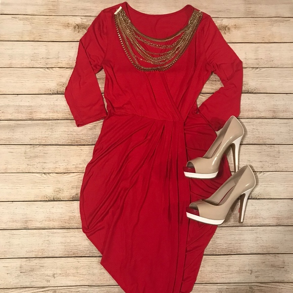 Dresses & Skirts - Red Tulip Dress